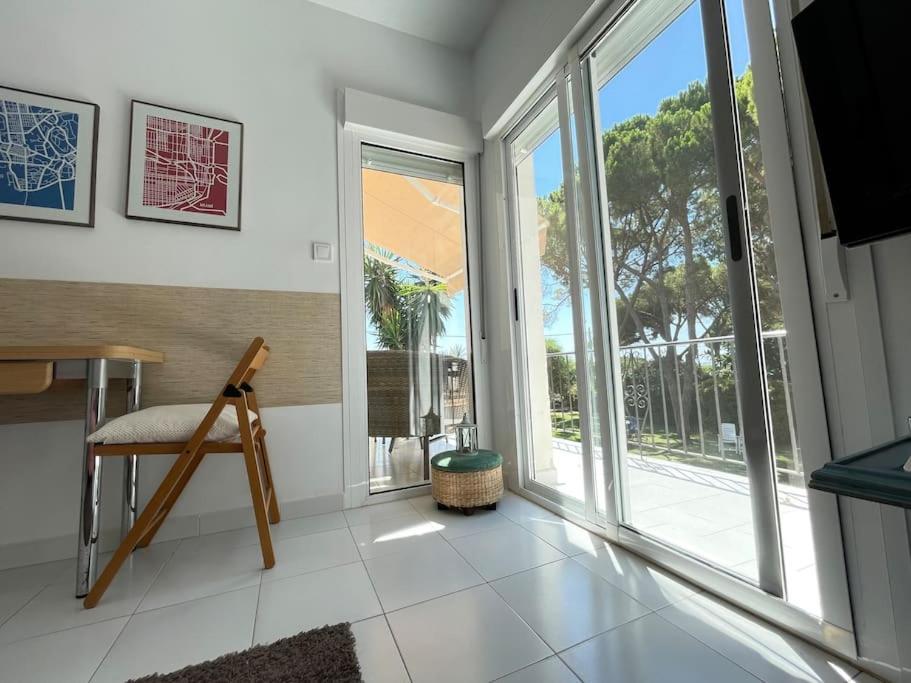 Beachfront 1st Line- Dunas - Cabopino Port Apartamento *